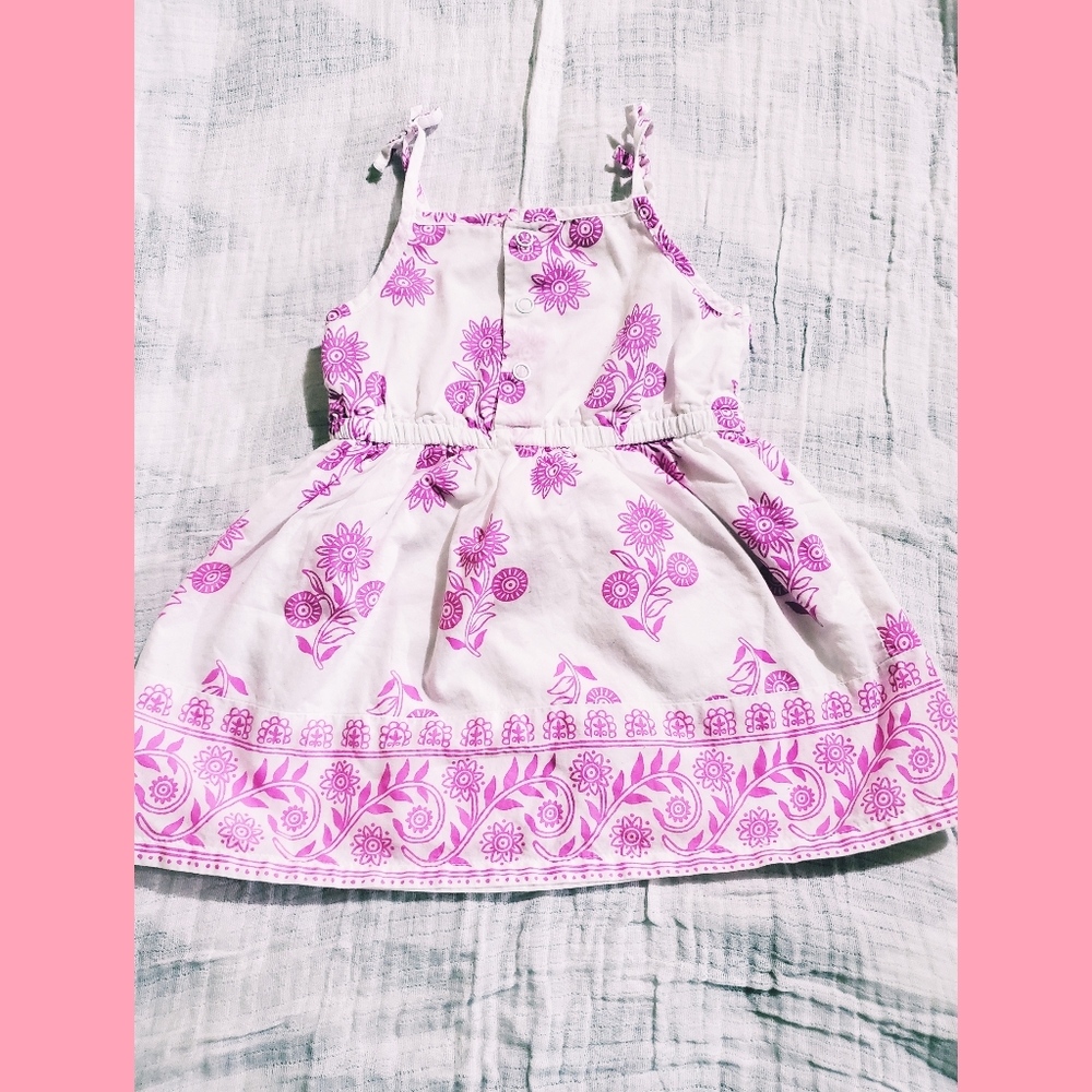 Dress - Picture 2 of 3
